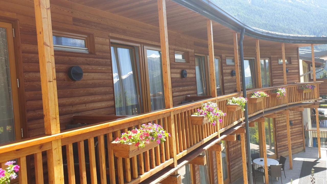 Garni Enrosadira Hotel Vigo di Fassa Exterior foto