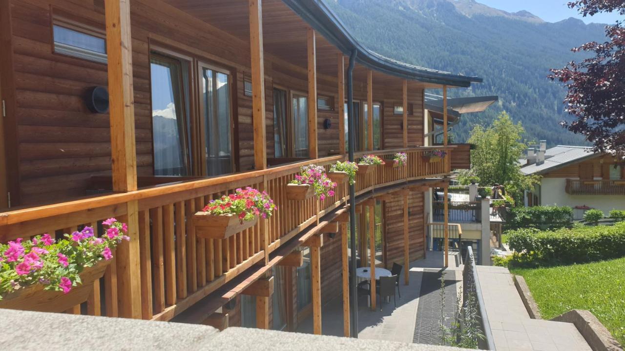 Garni Enrosadira Hotel Vigo di Fassa Exterior foto